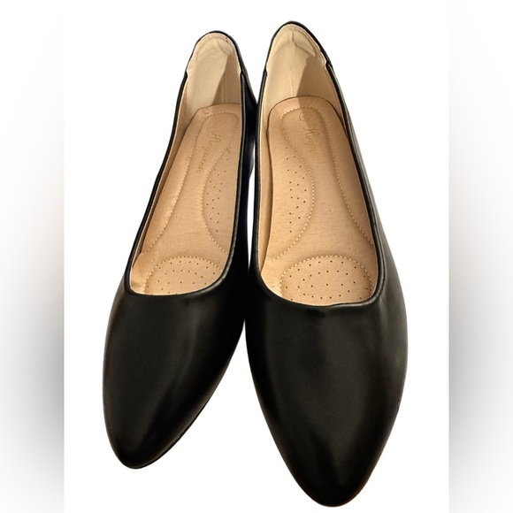 New Women's Pumps Low Chunky Block Closed Toe Heels Comfortable Short Heels - Picture 1 of 8